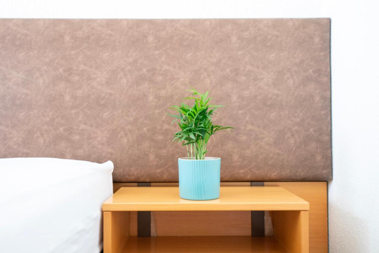 Hotel Sonne - Self Check-In Schwarzenburg ภายนอก รูปภาพ